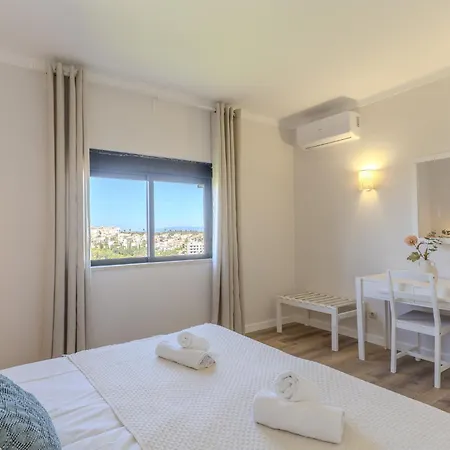 #319 Cozy T1 Pool & Relaxation Apartment Albufeira